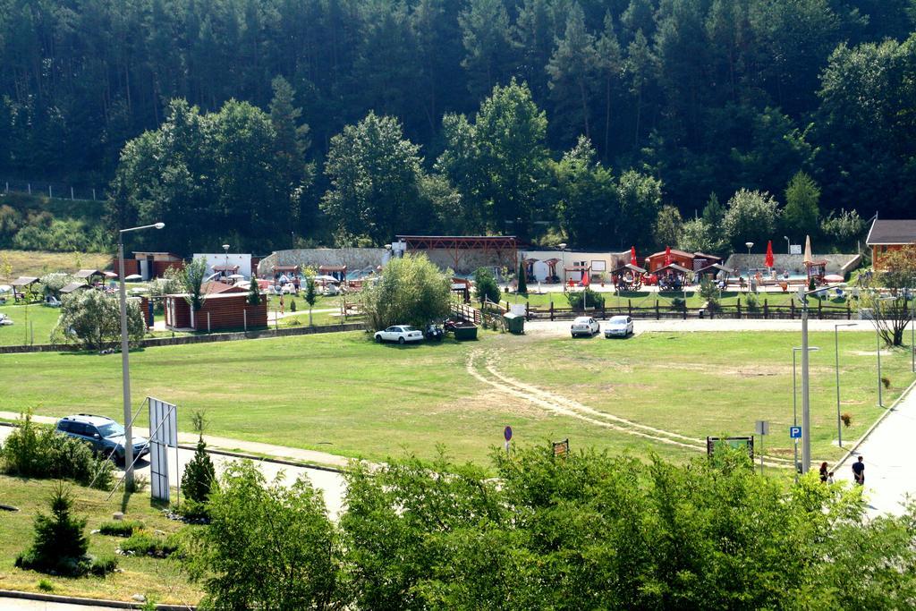 F&M Apartman Egerszalók Zewnętrze zdjęcie